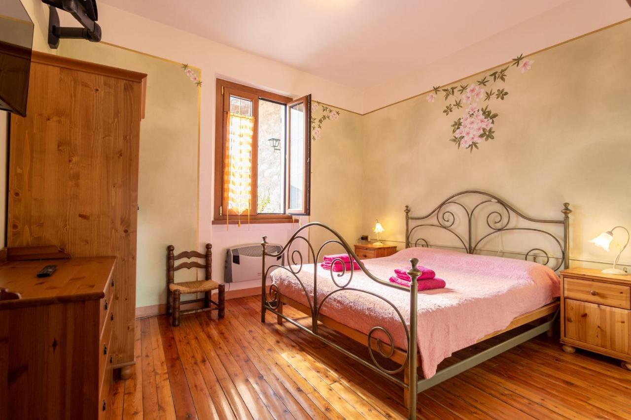 Azalea&glicine By Halldis Appartement